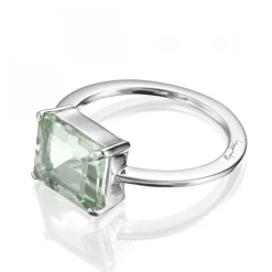 A Green Dream Ring