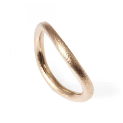 Ring Together – Handgjord i 18K Guld från Carl Hoff